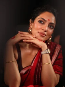 sobhita dhulipala age